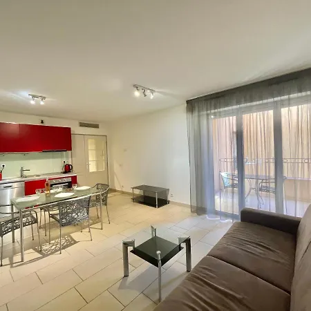 Vieux Port Two Bedroom A11 Apartment *